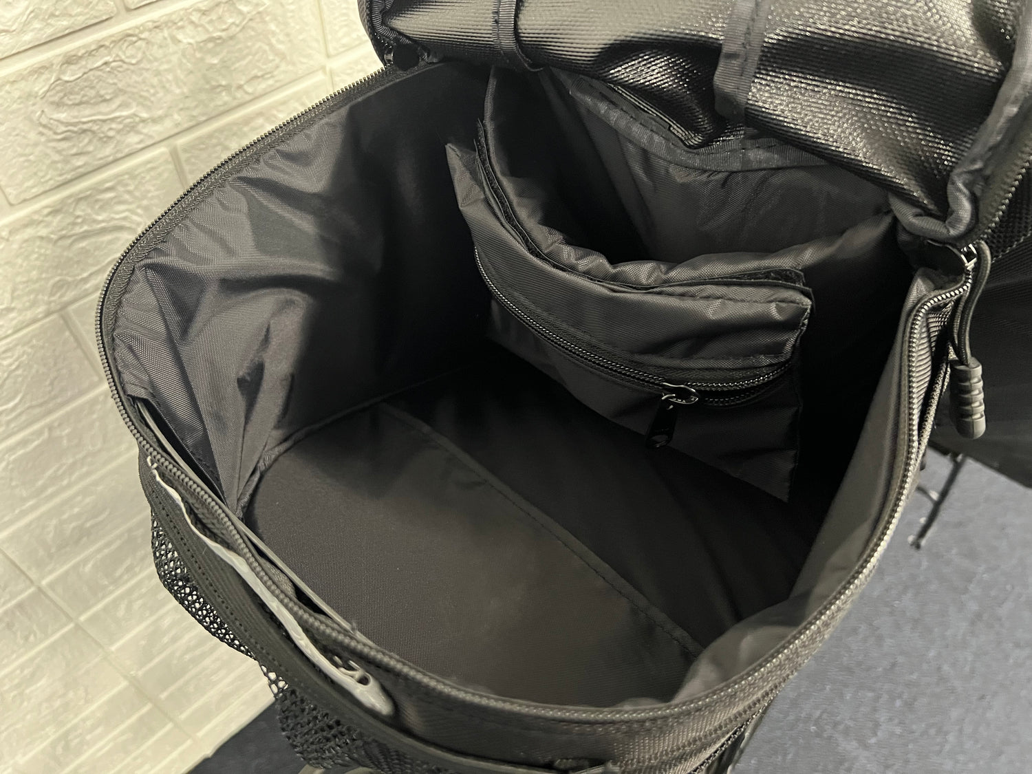 inside bacchetta bag